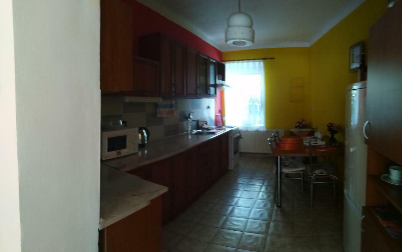 Apartment U Sarky Loket ภายนอก รูปภาพ